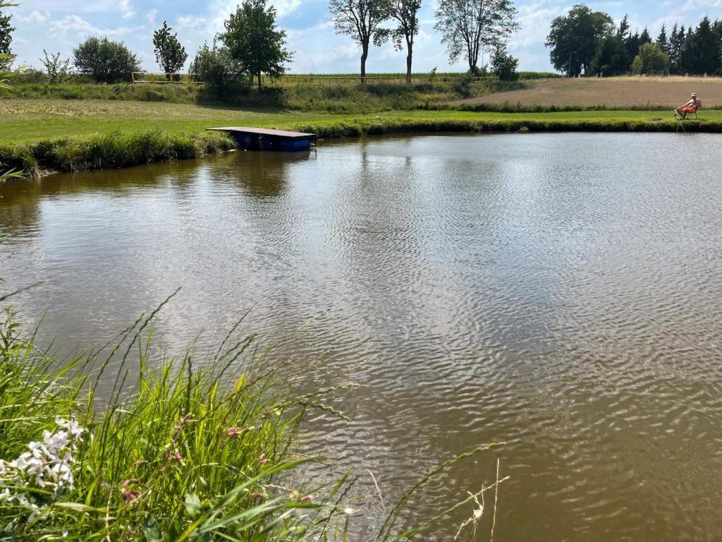 Domki Nad Malowniczym Stawem / Raj Dla Wedkarzy / Mazury Piecki  Zewnętrze zdjęcie